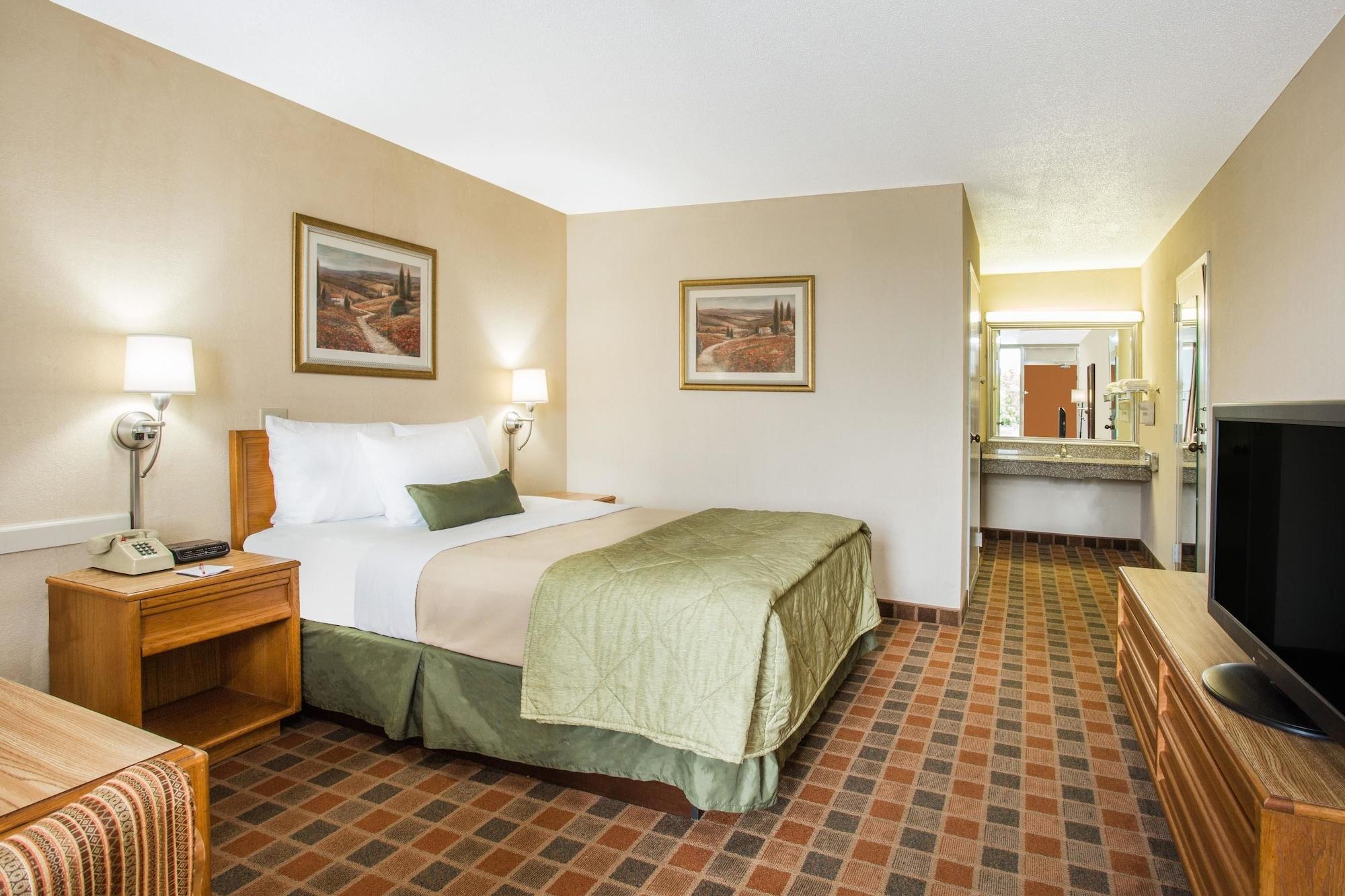 Ramada By Wyndham Wytheville Exteriér fotografie