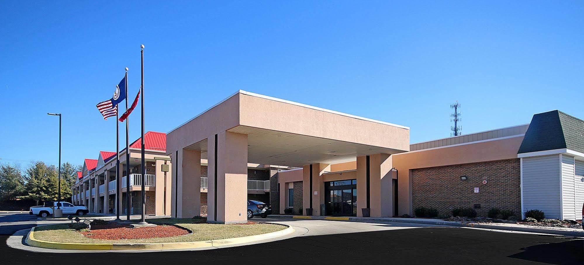 Ramada By Wyndham Wytheville Exteriér fotografie
