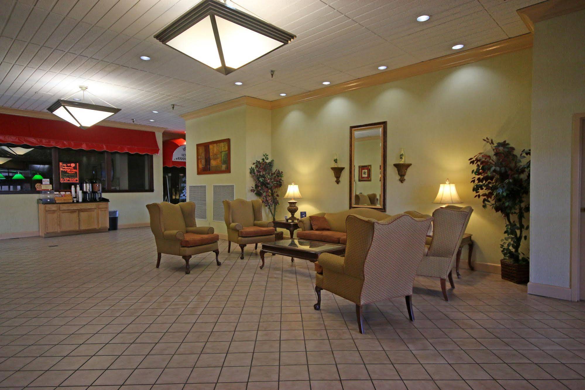 Ramada By Wyndham Wytheville Exteriér fotografie